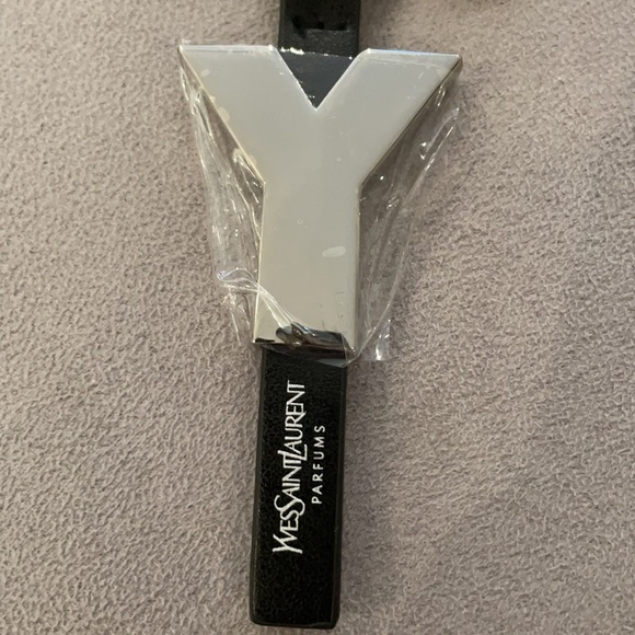 NWOT YSL Parfums Keychain/charm - Picture 4 of 5